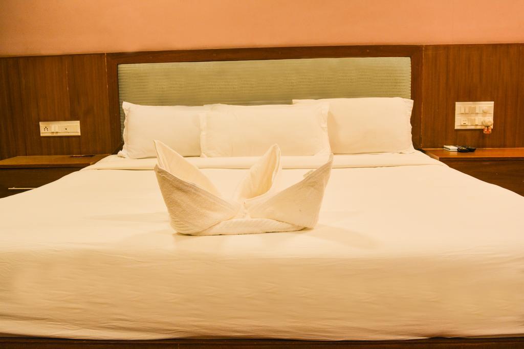 Serene Boutique Hotel Bangalore Eksteriør billede