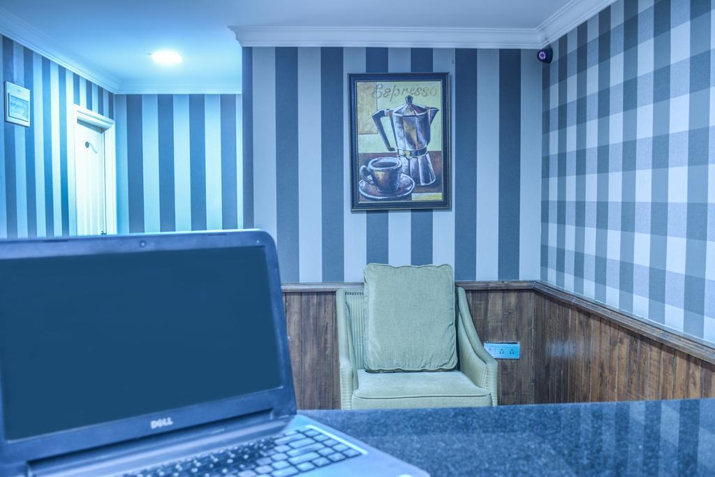 Serene Boutique Hotel Bangalore Eksteriør billede